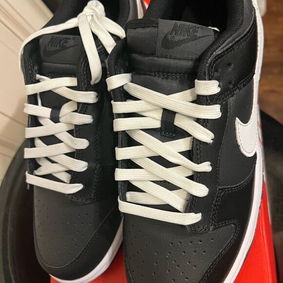 Nike Dunk Low White Black Panda Retro Shoes DJ6188-002 Men's Size 8.5 - Picture 8 of 9